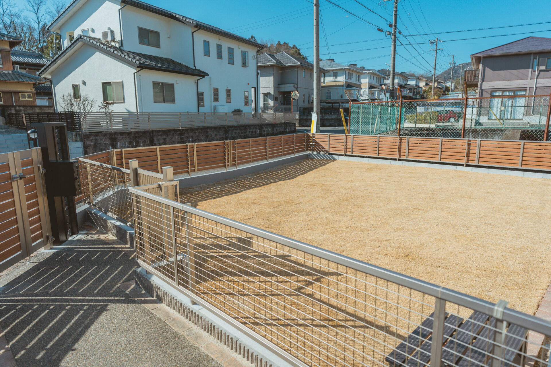 天然芝敷きドッグラン